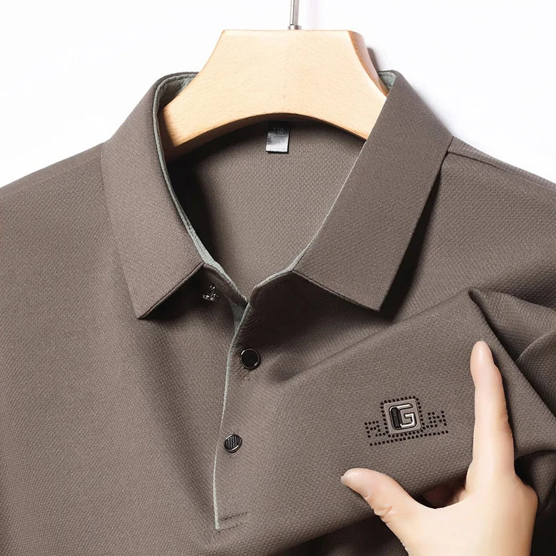 New Men'S Business Casual Short Sleeved Shirt with Badge Solid Color Polo Shirt Fashionable Breathable Comfortable Versatile Top